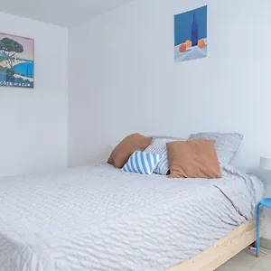 https://t2-panier-avec-loggia.fr-provencehotel.com