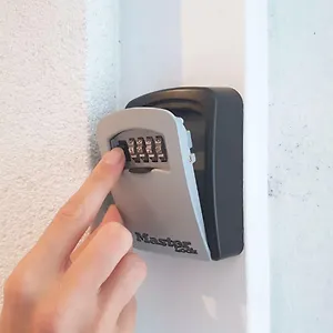 https://lotus-apartment.vienna-besthotels.com